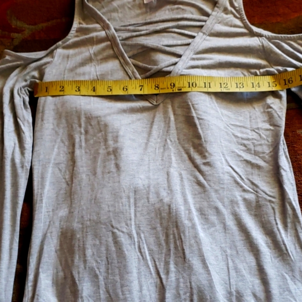 tee - Picture 4 of 6
